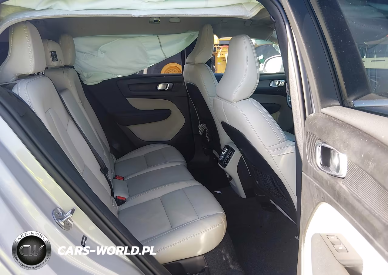 2024 Volvo Xc40 B5 Plus Bright Theme VIN:YV4L12UE1R2373445 - 8