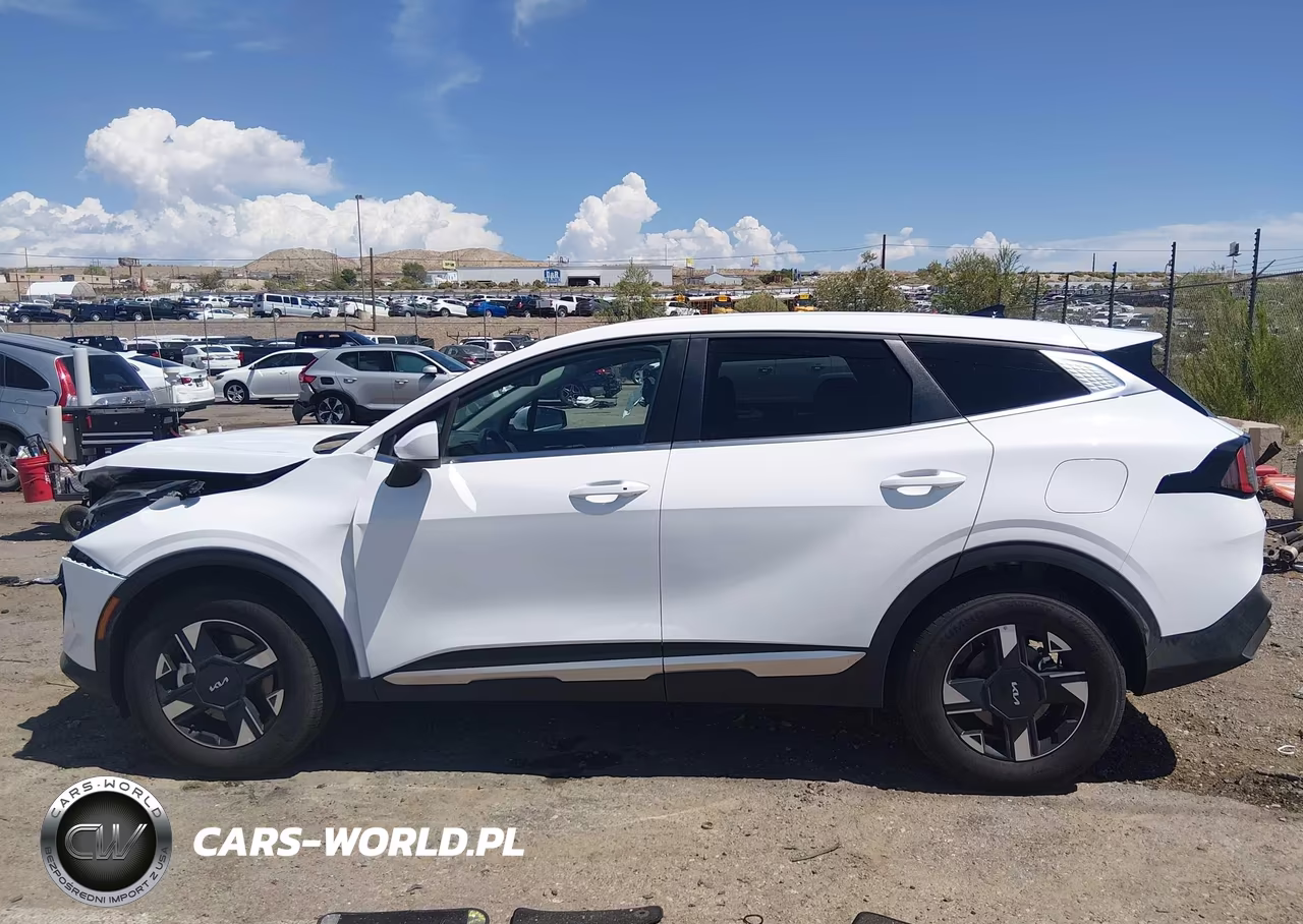 2026 Kia Sportage Lx VIN:5XYK23DF2TG441159 - 14