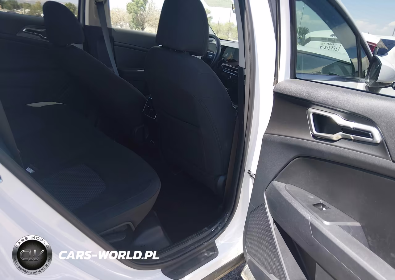 2026 Kia Sportage Lx VIN:5XYK23DF2TG441159 - 8
