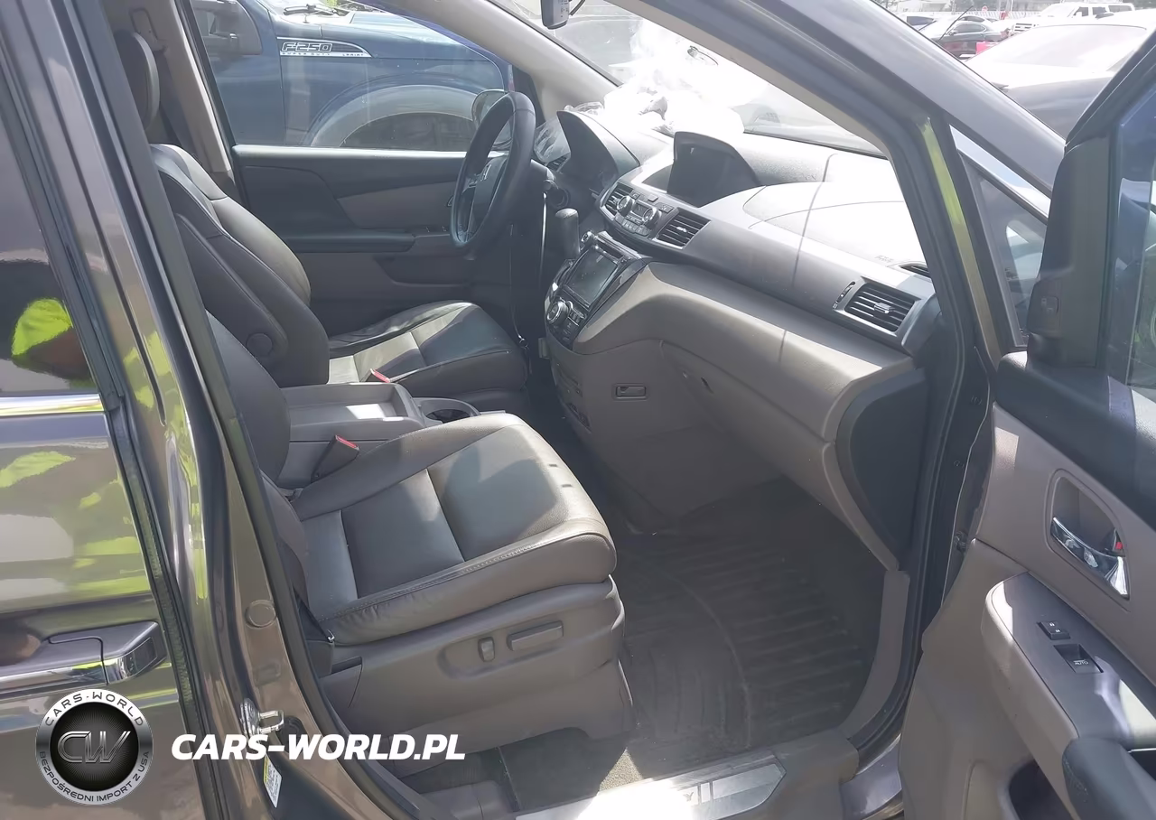 2014 Honda Odyssey Touring-Touring Elite VIN:5FNRL5H97EB019829 - 5