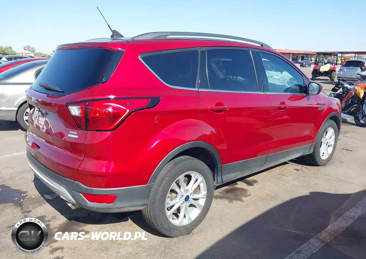 2019 Ford Escape Sel VIN:1FMCU0HD4KUB86626 - 4