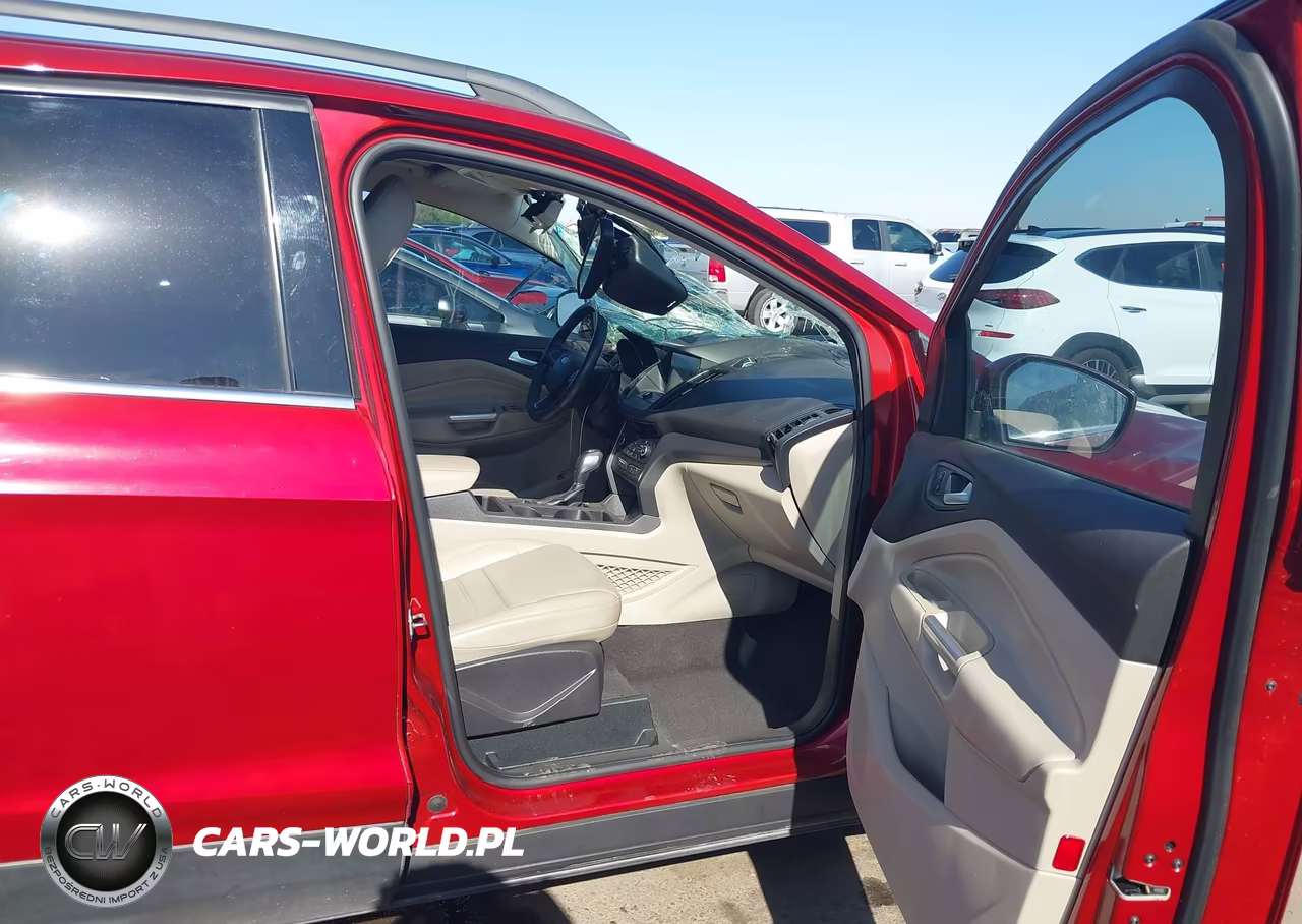 2019 Ford Escape Sel VIN:1FMCU0HD4KUB86626 - 5