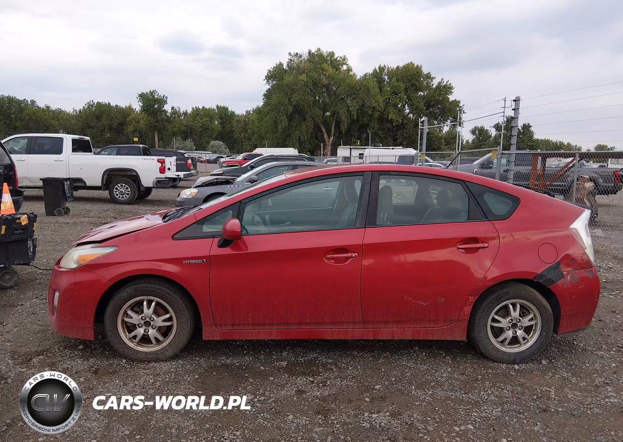 2011 Toyota Prius Two VIN:JTDKN3DU1B1368824 - 14