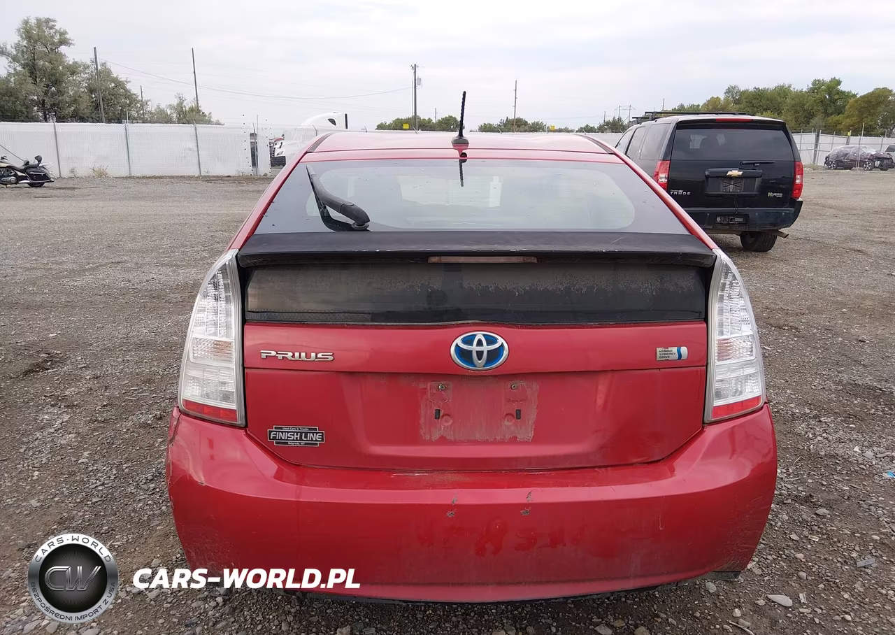 2011 Toyota Prius Two VIN:JTDKN3DU1B1368824 - 16