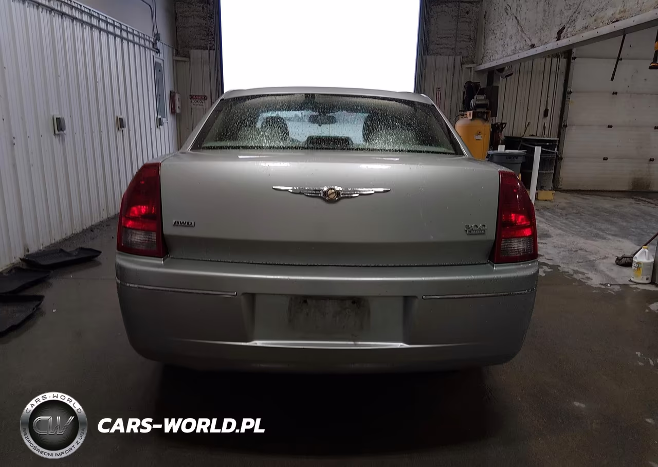 2006 Chrysler 300 Touring VIN:2C3LK53G36H386015 - 17