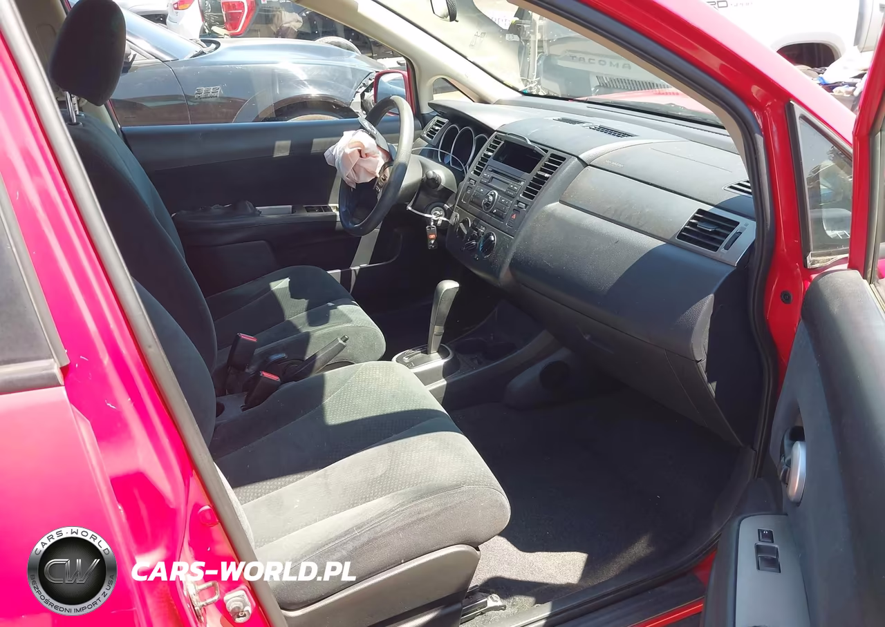 2010 Nissan Versa 1.8S VIN:3N1BC1CPXAL422766 - 5