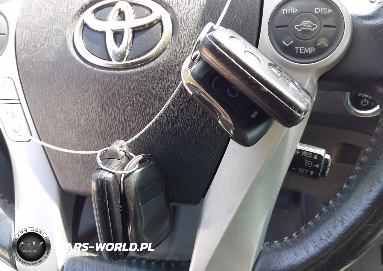 2010 Toyota Prius Iv VIN:JTDKN3DUXA1284550 - 11