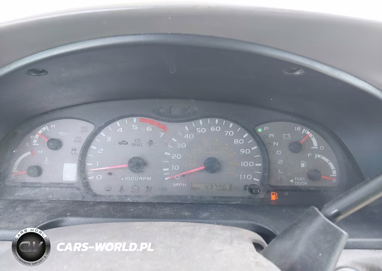 2001 Toyota Sequoia Limited V8 VIN:5TDBT48A01S001572 - 7