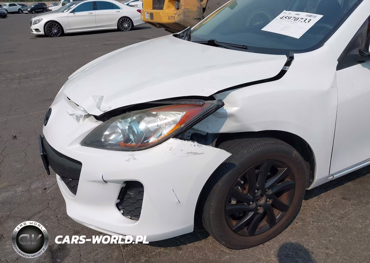 2013 Mazda Mazda3 I Touring VIN:JM1BL1LP6D1735631 - 6