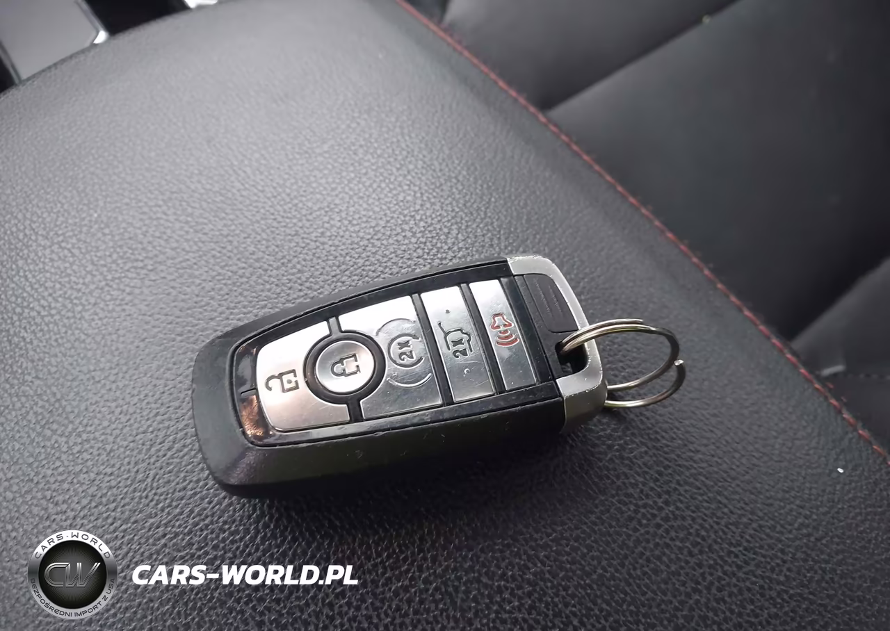2019 Ford Explorer Sport VIN:1FM5K8GT7KGA35090 - 11