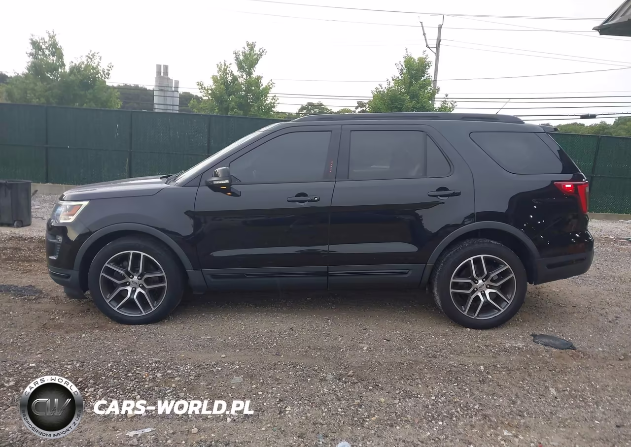 2019 Ford Explorer Sport VIN:1FM5K8GT7KGA35090 - 14