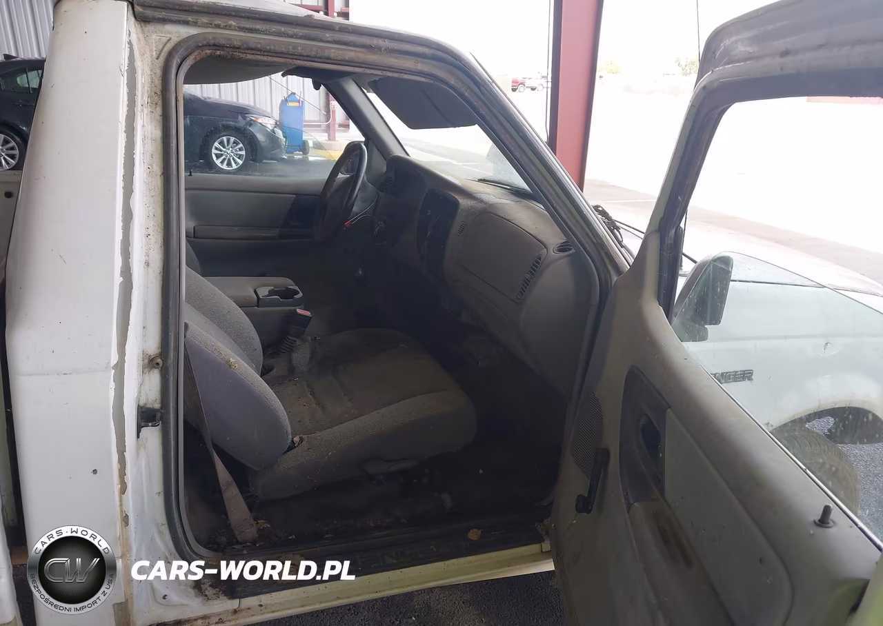 2000 Ford Ranger Xl-Xlt VIN:1FTYR10C5YTB41651 - 5
