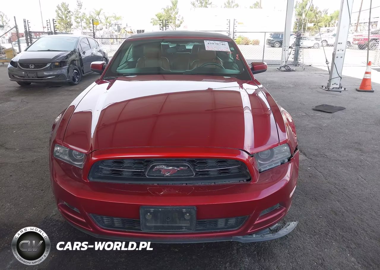 2014 Ford Mustang V6 Premium VIN:1ZVBP8EM6E5266290 - 12