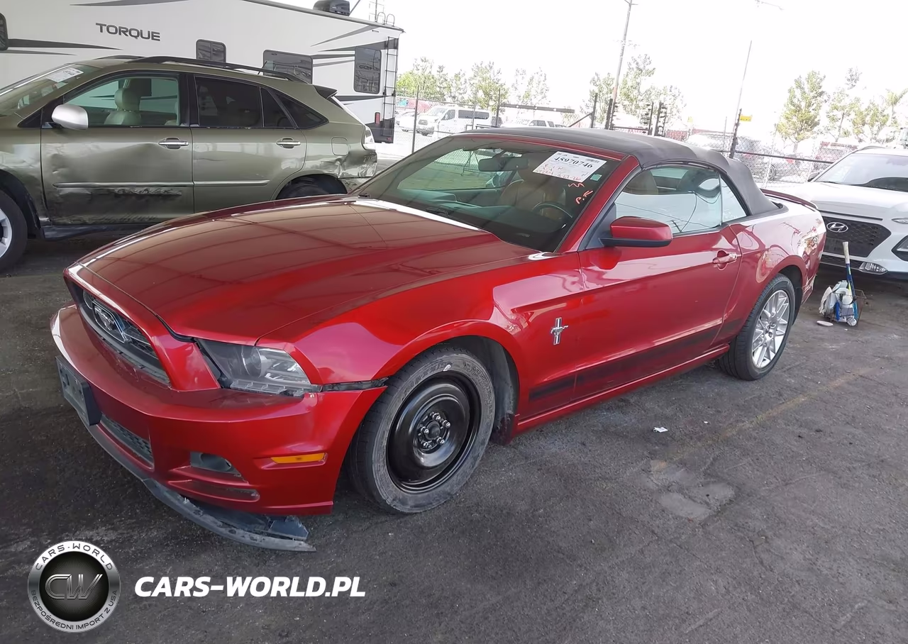 2014 Ford Mustang V6 Premium VIN:1ZVBP8EM6E5266290 - 2