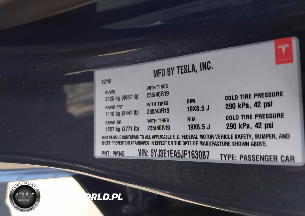2018 Tesla Model 3 Long Range-Mid Range VIN:5YJ3E1EA5JF163087 - 9