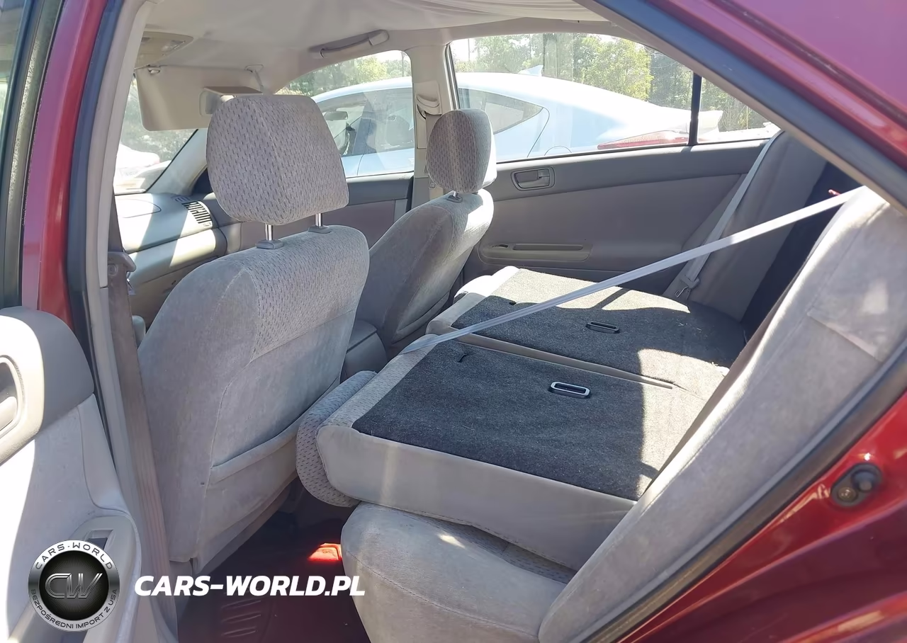 2003 Toyota Camry Le VIN:4T1BE30K93U160139 - 8