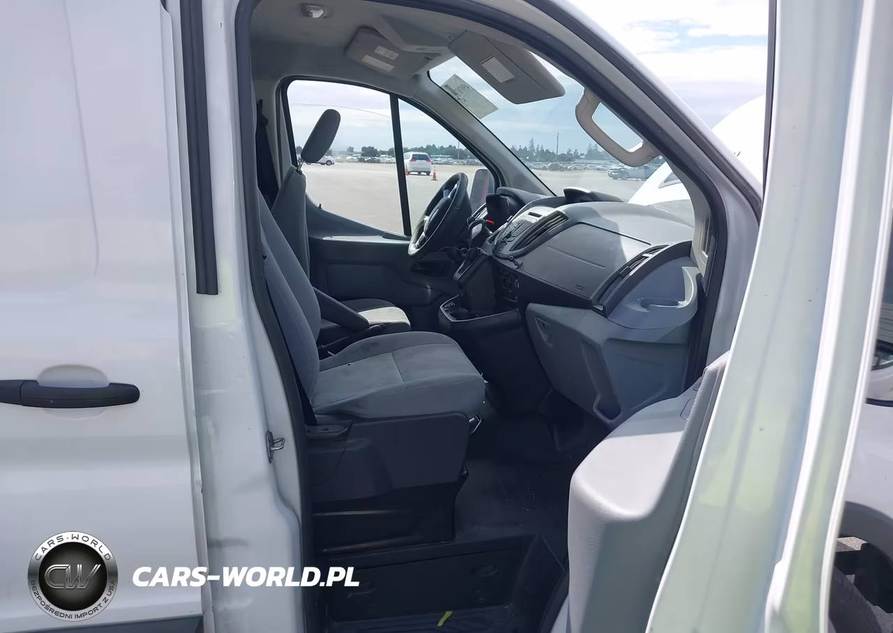 2019 Ford Transit-150 VIN:1FTYE1YM5KKB86742 - 5