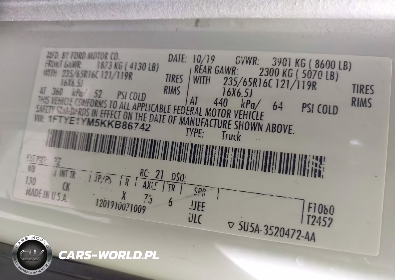2019 Ford Transit-150 VIN:1FTYE1YM5KKB86742 - 9