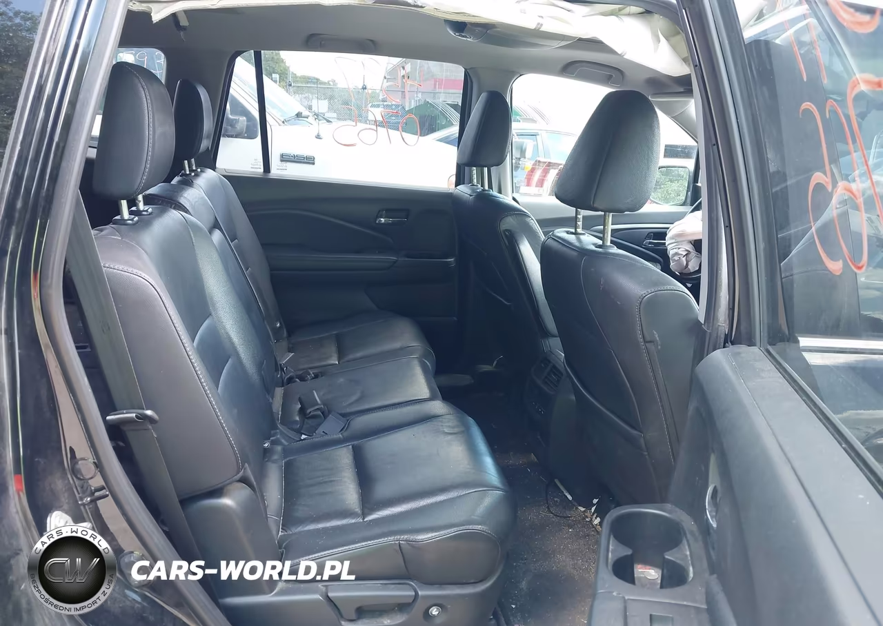 2018 Honda Pilot Ex-L VIN:5FNYF6H57JB003274 - 8