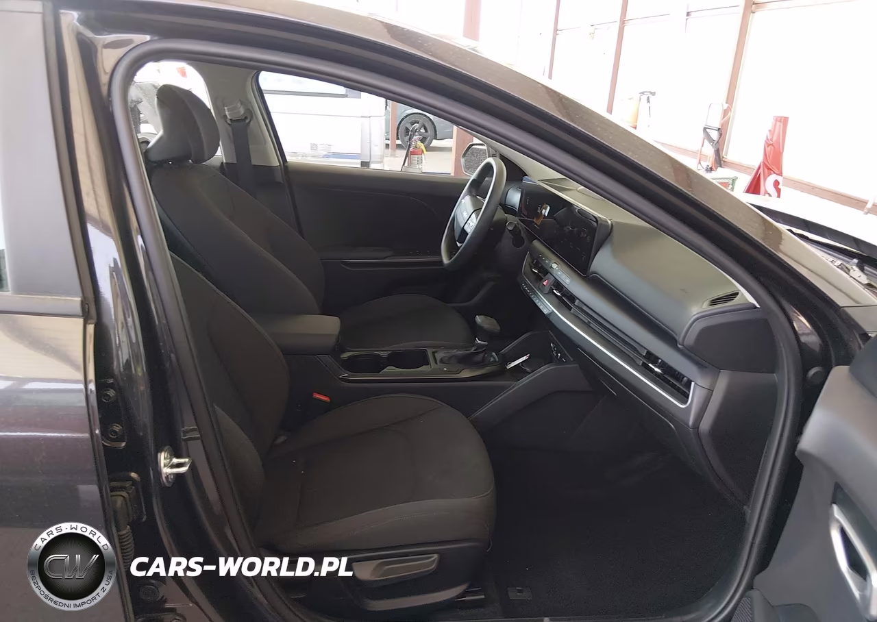 2026 Kia K4 Lx VIN:3KPFT4DE7TE360683 - 5