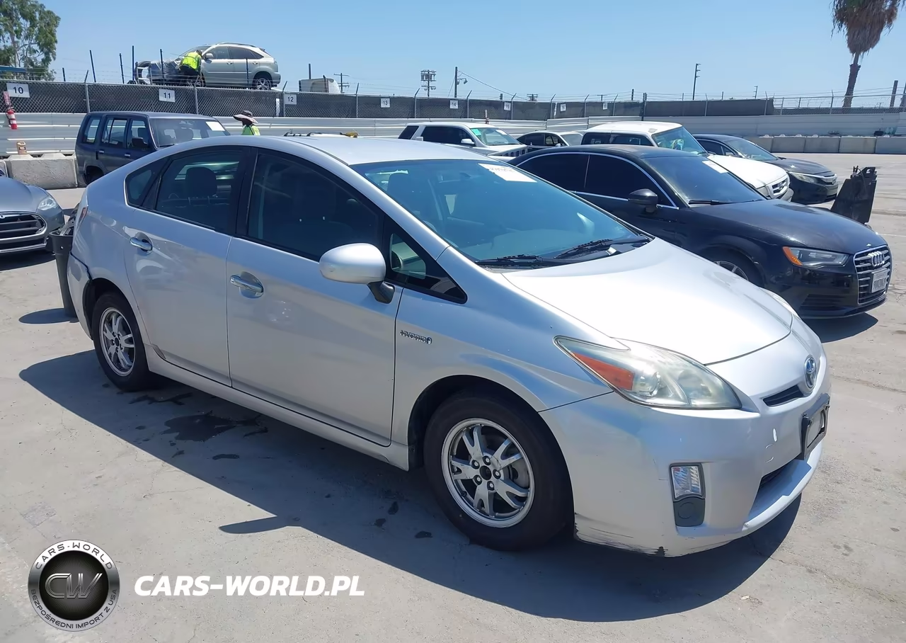 2011 Toyota Prius Two