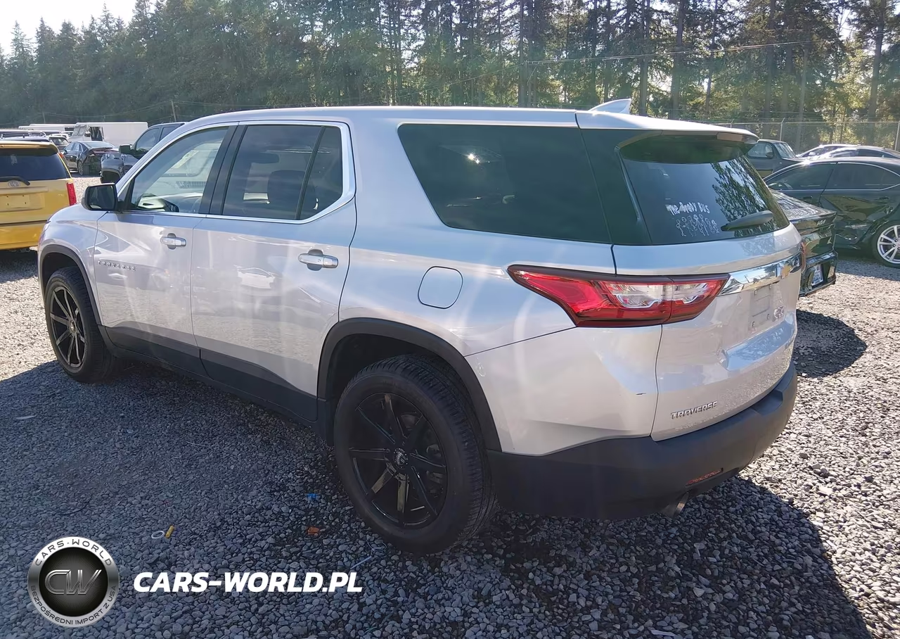 2021 Chevrolet Traverse Fwd Ls VIN:1GNERFKW7MJ186160 - 3