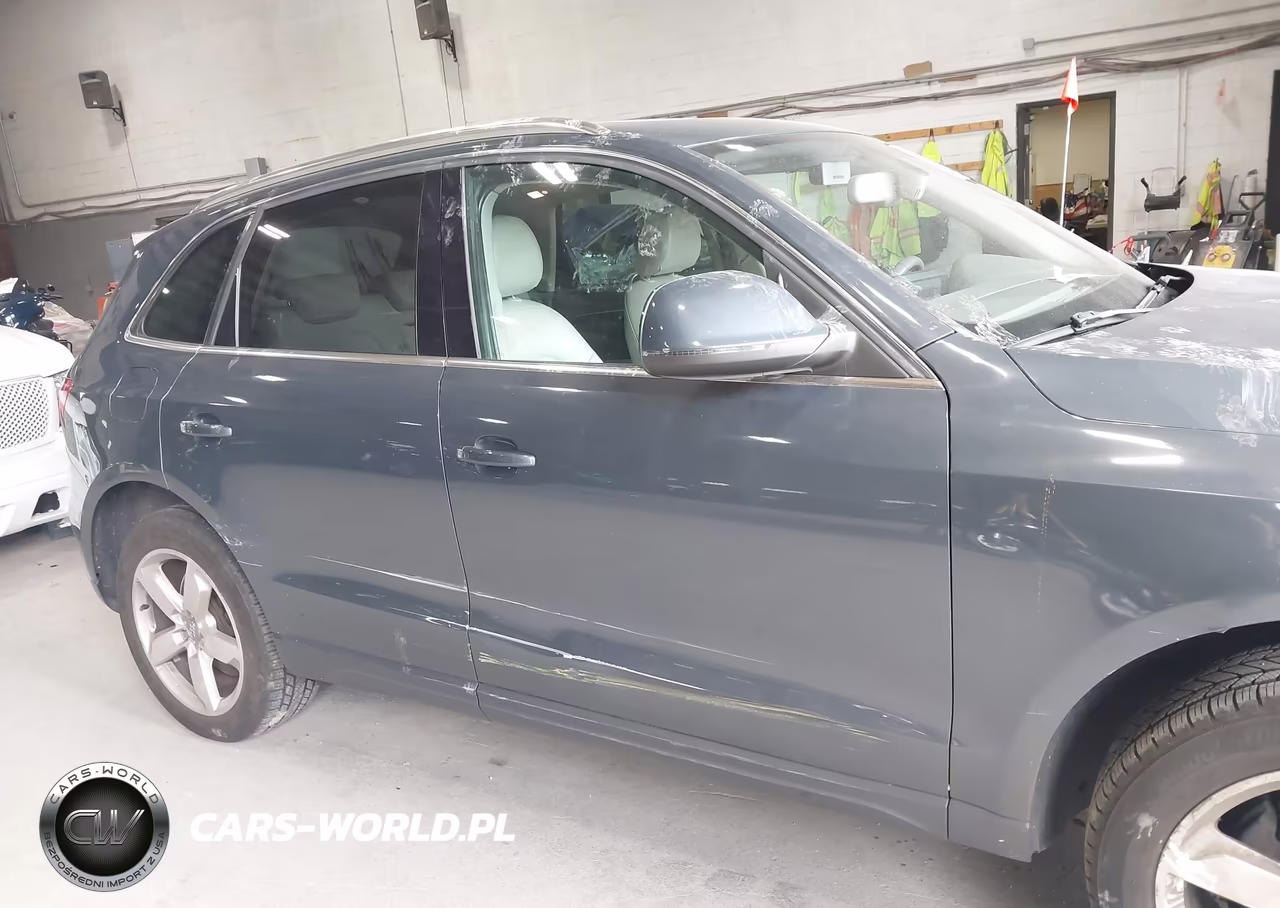2010 Audi Q5 3.2 Premium VIN:WA1LKAFP3AA103579 - 12
