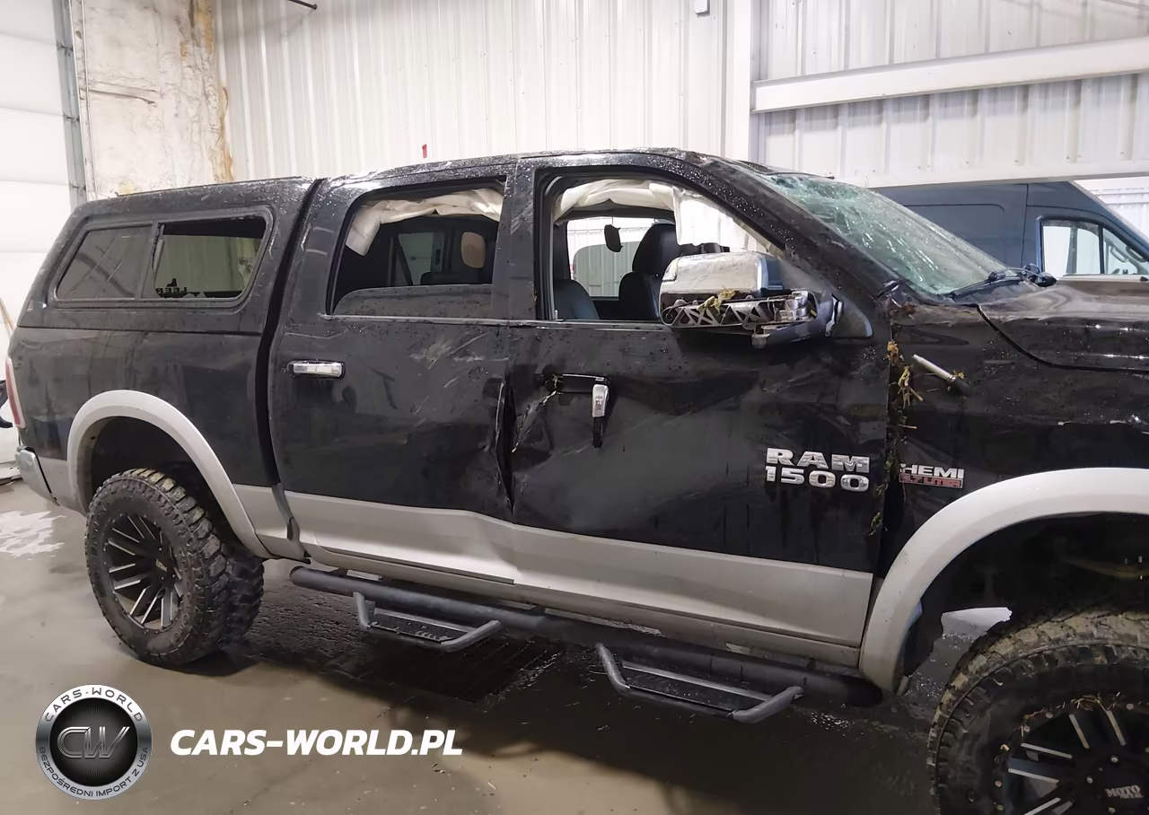 2014 Ram 1500 Laramie VIN:1C6RR7NT9ES110458 - 13