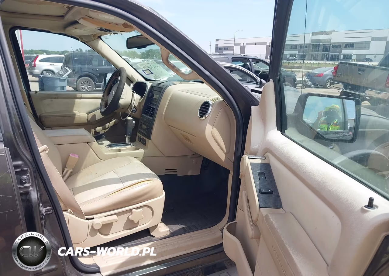 2007 Ford Explorer Sport Trac Limited VIN:1FMEU33857UA15167 - 5