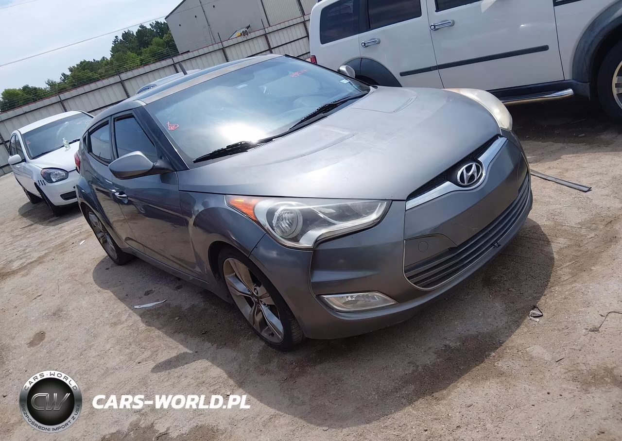 2012 Hyundai Veloster Base W-Black