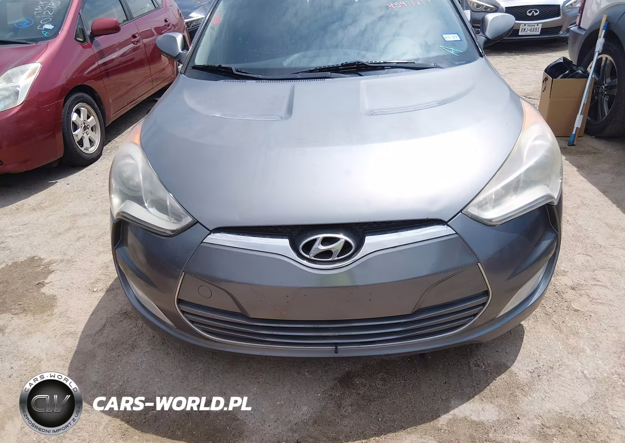2012 Hyundai Veloster Base W-Black VIN:KMHTC6AD6CU026541 - 6