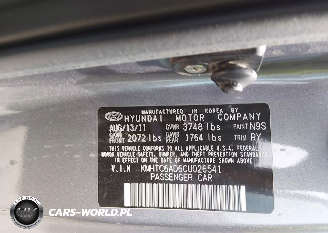 2012 Hyundai Veloster Base W-Black VIN:KMHTC6AD6CU026541 - 9