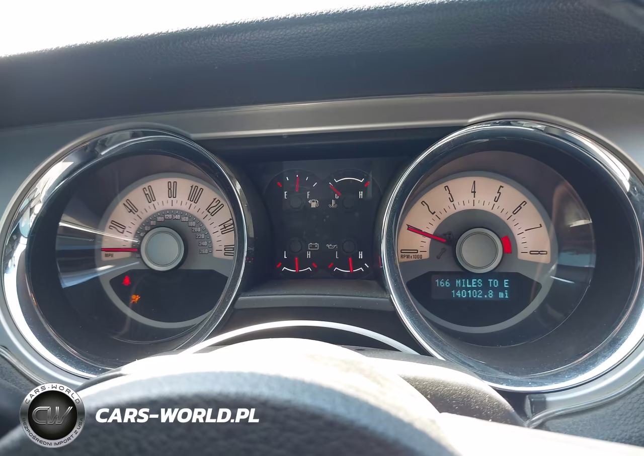 2012 Ford Mustang V6 Premium VIN:1ZVBP8AM9C5207933 - 7