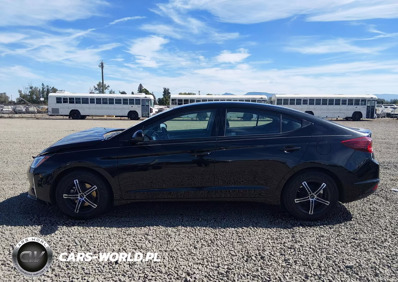 2019 Hyundai Elantra Se VIN:5NPD74LF2KH450257 - 14