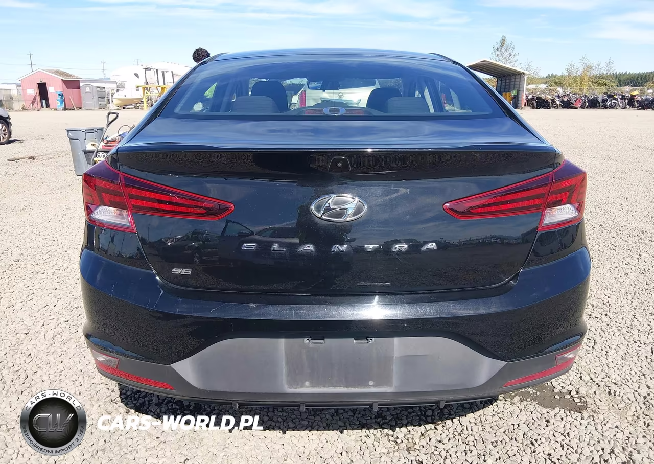 2019 Hyundai Elantra Se VIN:5NPD74LF2KH450257 - 16