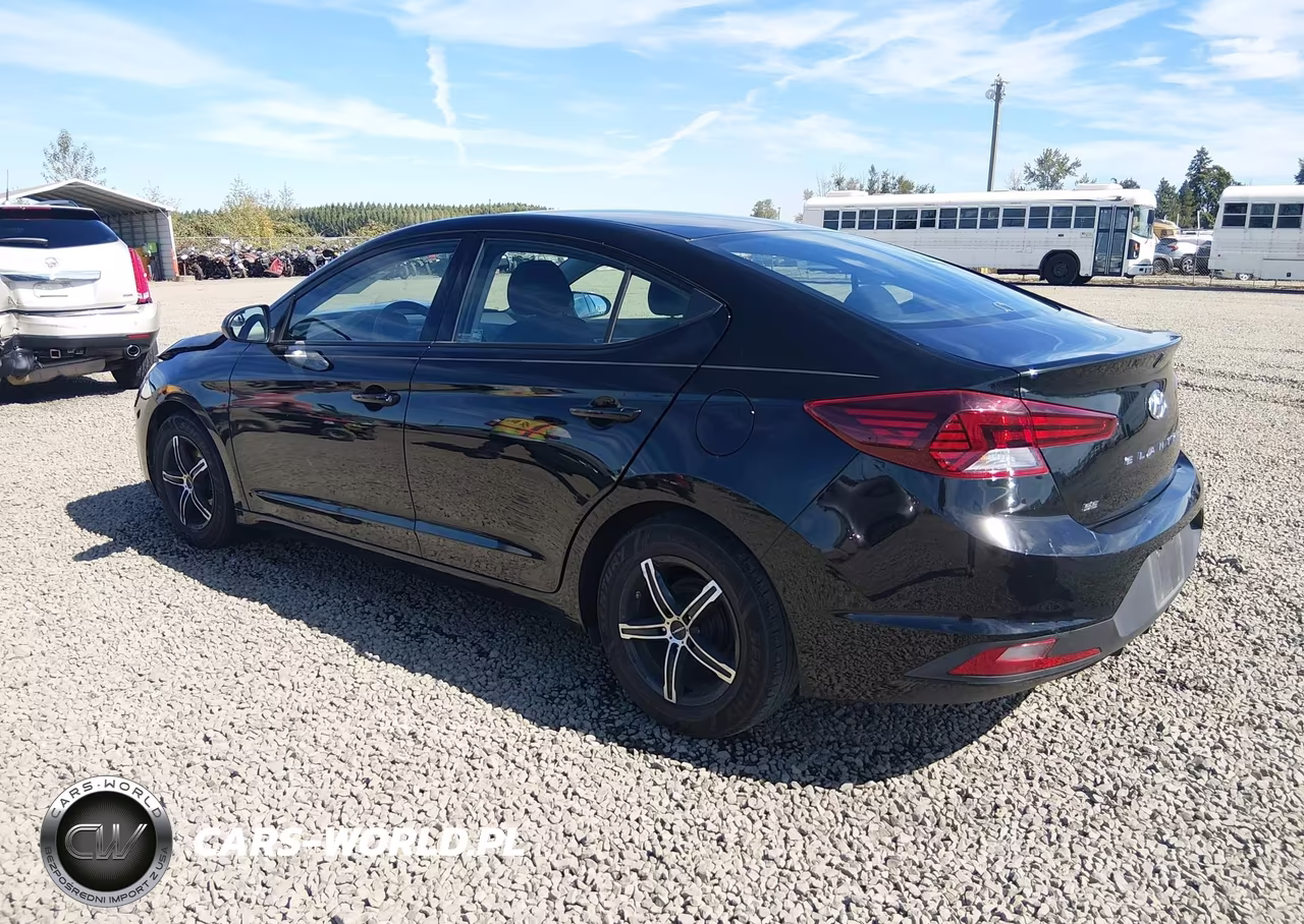 2019 Hyundai Elantra Se VIN:5NPD74LF2KH450257 - 3
