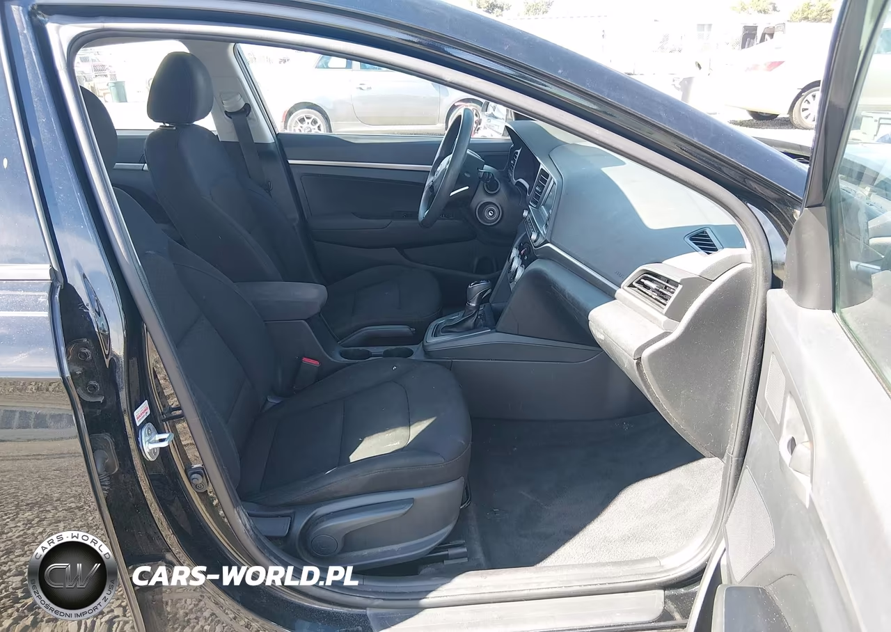 2019 Hyundai Elantra Se VIN:5NPD74LF2KH450257 - 5