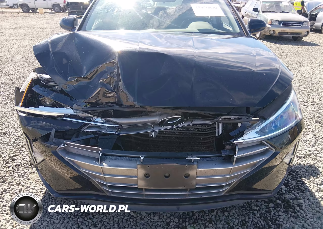 2019 Hyundai Elantra Se VIN:5NPD74LF2KH450257 - 6