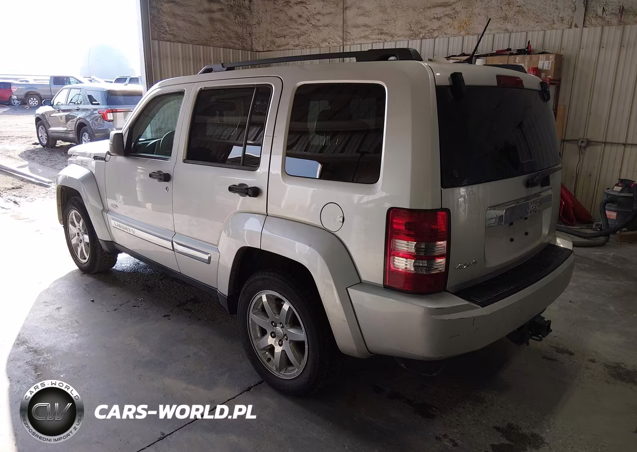 2012 Jeep Liberty Sport VIN:1C4PJMAK0CW196090 - 3