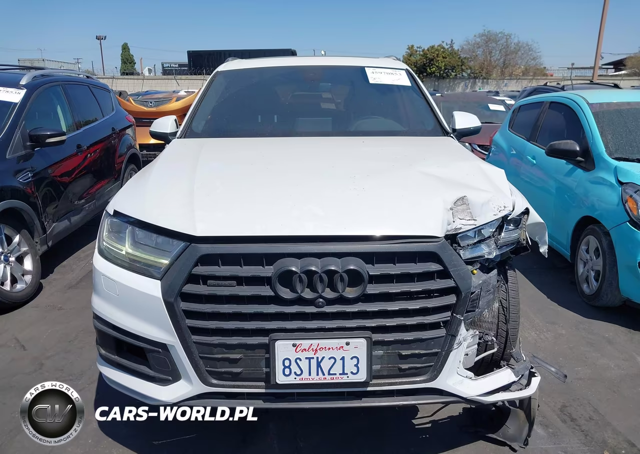 2018 Audi Q7 3.0T Premium VIN:WA1LAAF73JD029761 - 13