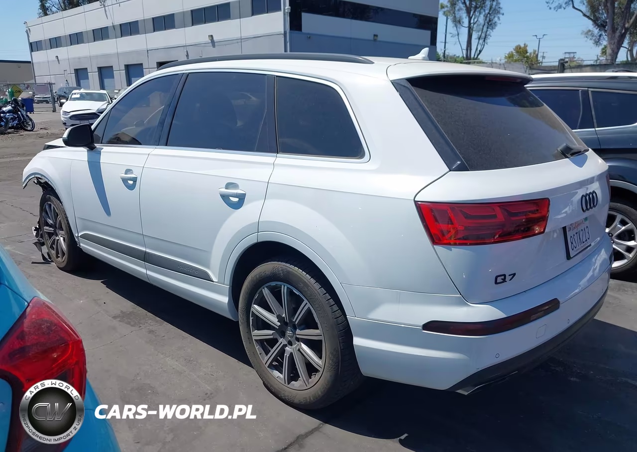 2018 Audi Q7 3.0T Premium VIN:WA1LAAF73JD029761 - 3