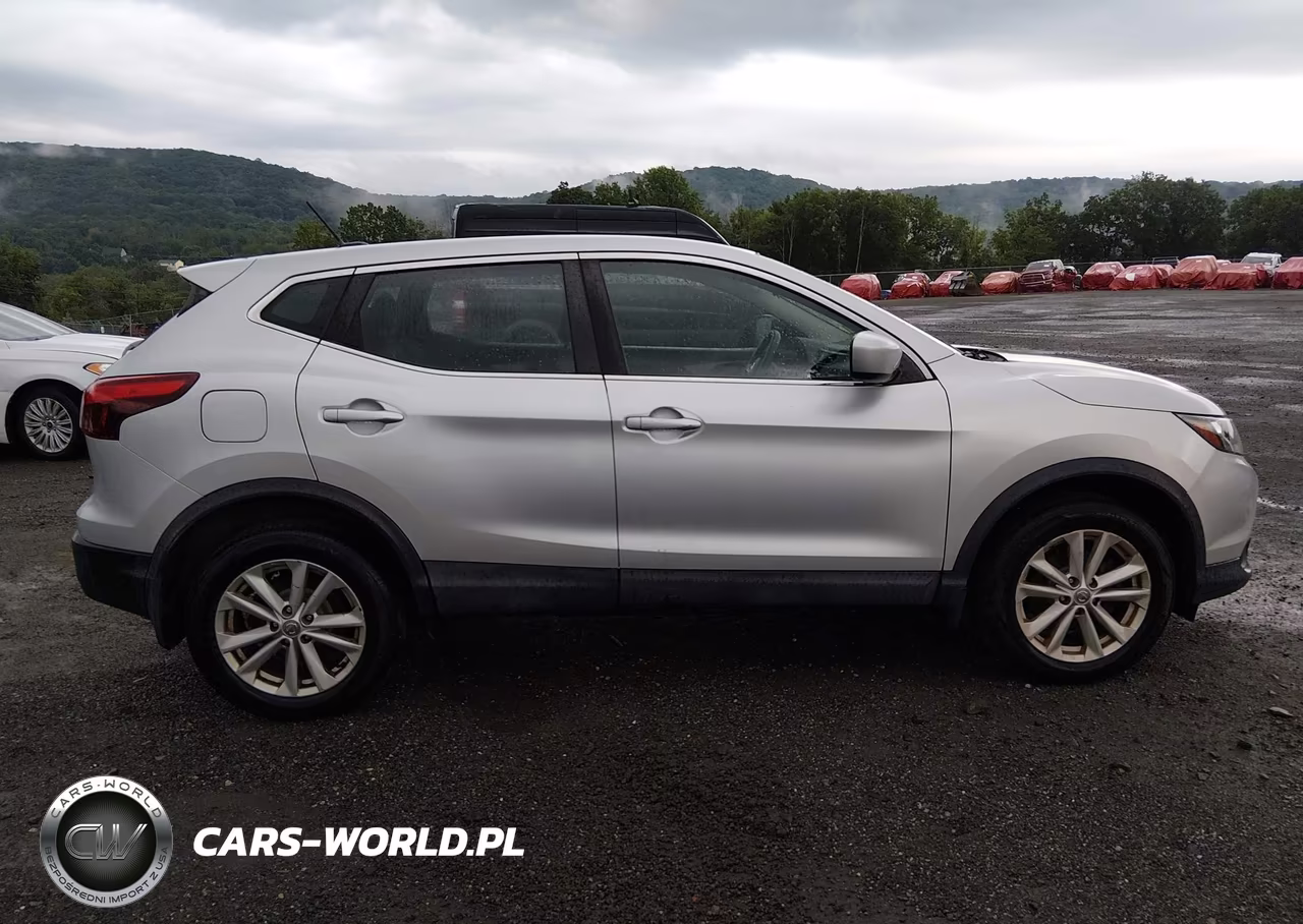 2018 Nissan Rogue Sport S VIN:JN1BJ1CRXJW206806 - 13