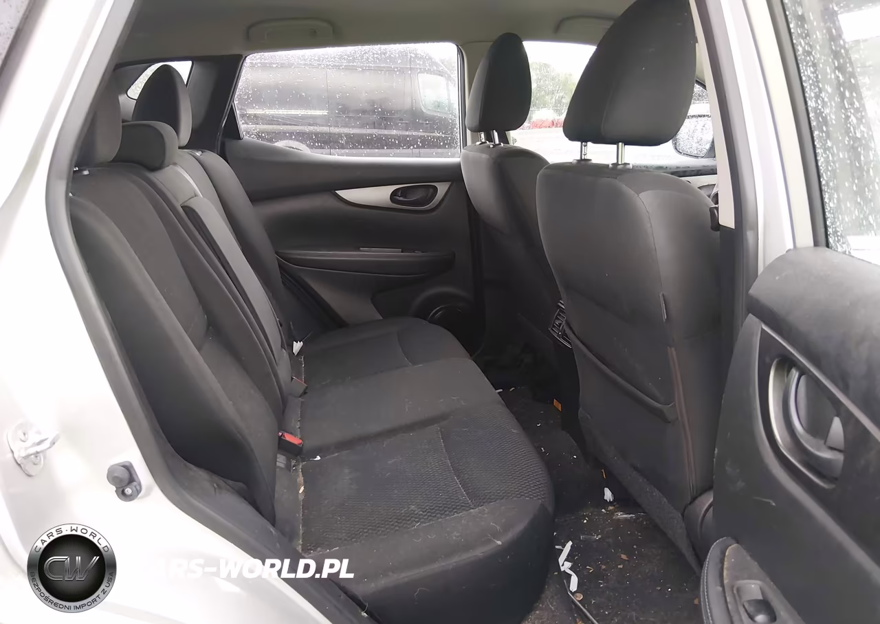 2018 Nissan Rogue Sport S VIN:JN1BJ1CRXJW206806 - 8