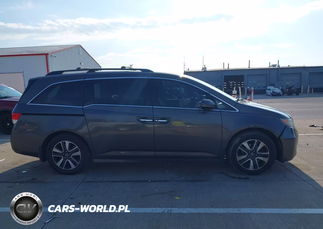 2015 Honda Odyssey Touring-Touring Elite VIN:5FNRL5H99FB002225 - 14