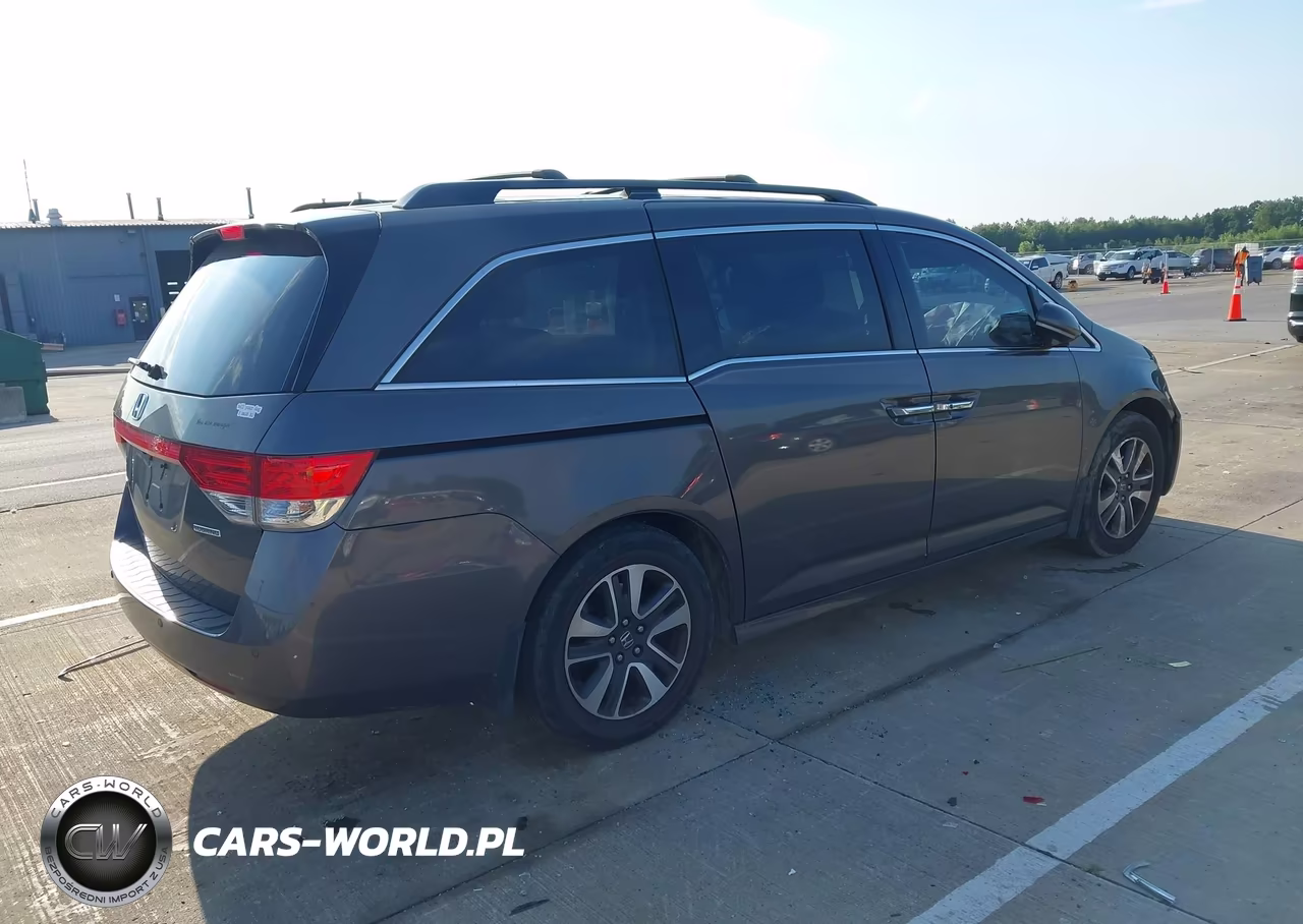 2015 Honda Odyssey Touring-Touring Elite VIN:5FNRL5H99FB002225 - 4