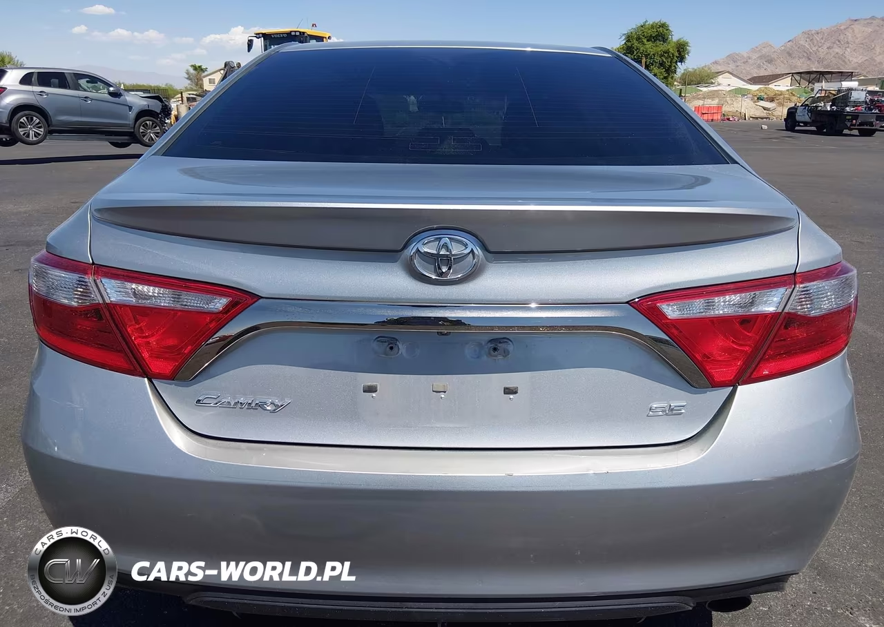 2016 Toyota Camry Se VIN:4T1BF1FK6GU513550 - 16