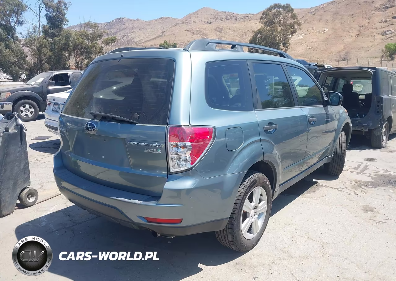 2011 Subaru Forester 2.5X VIN:JF2SHABC8BH747608 - 4
