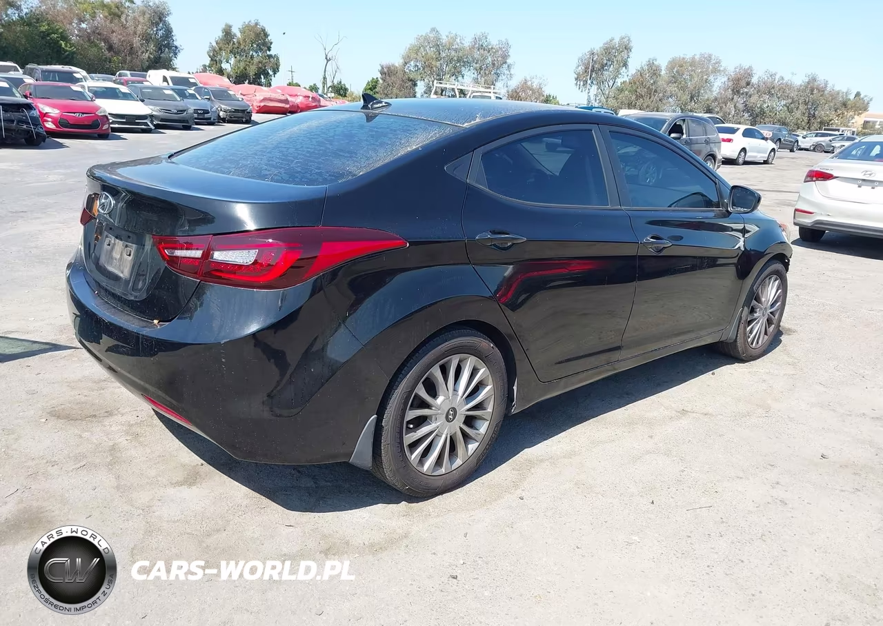 2013 Hyundai Elantra Gls VIN:KMHDH4AE6DU556822 - 4