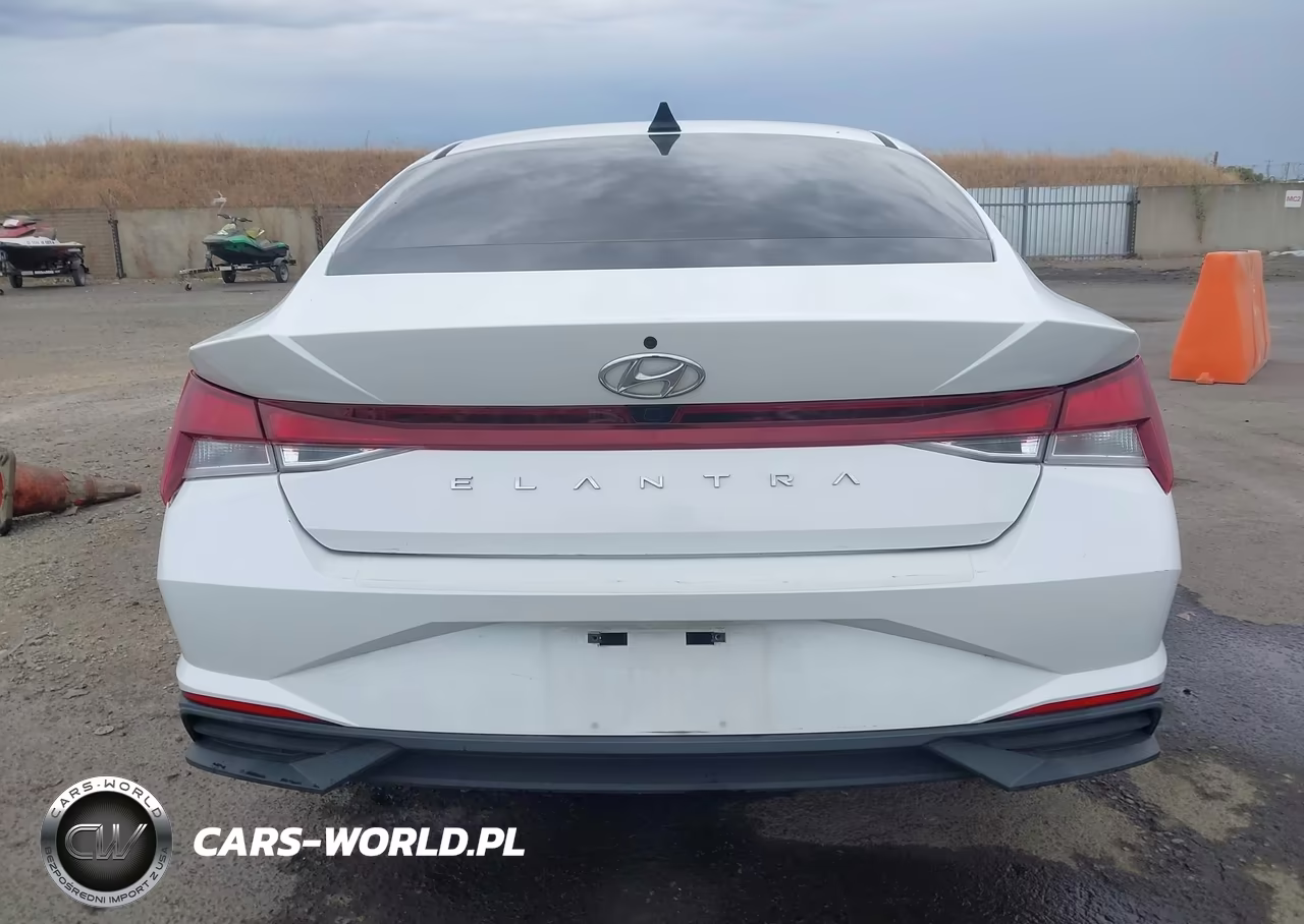 2021 Hyundai Elantra Sel VIN:5NPLM4AG8MH044342 - 16
