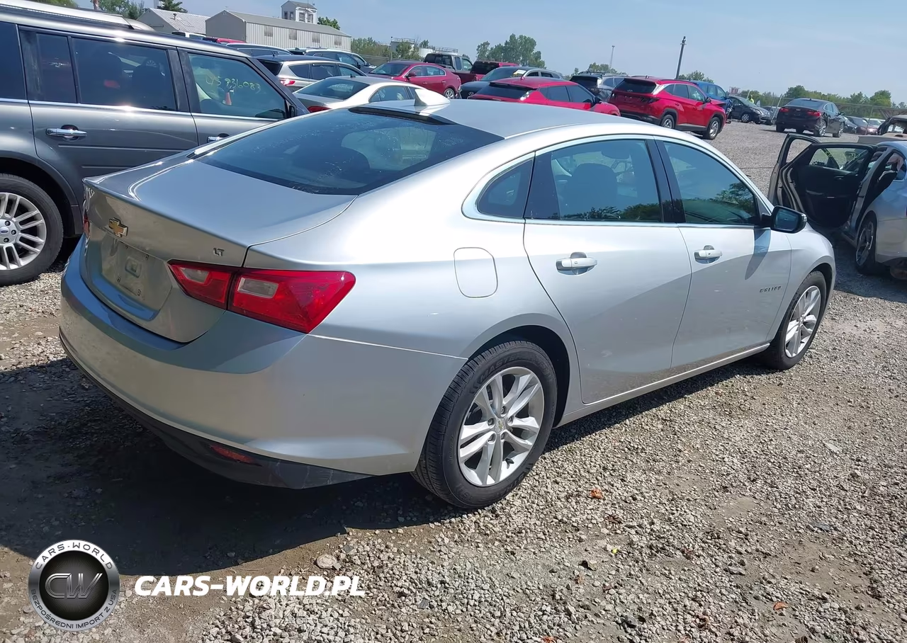 2016 Chevrolet Malibu 1Lt VIN:1G1ZE5ST4GF333668 - 4